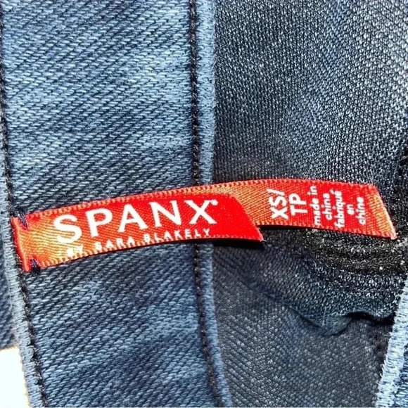 Spanx Jeanish denim ankle leggings in twilight rinse ❤️ - Picture 9 of 11